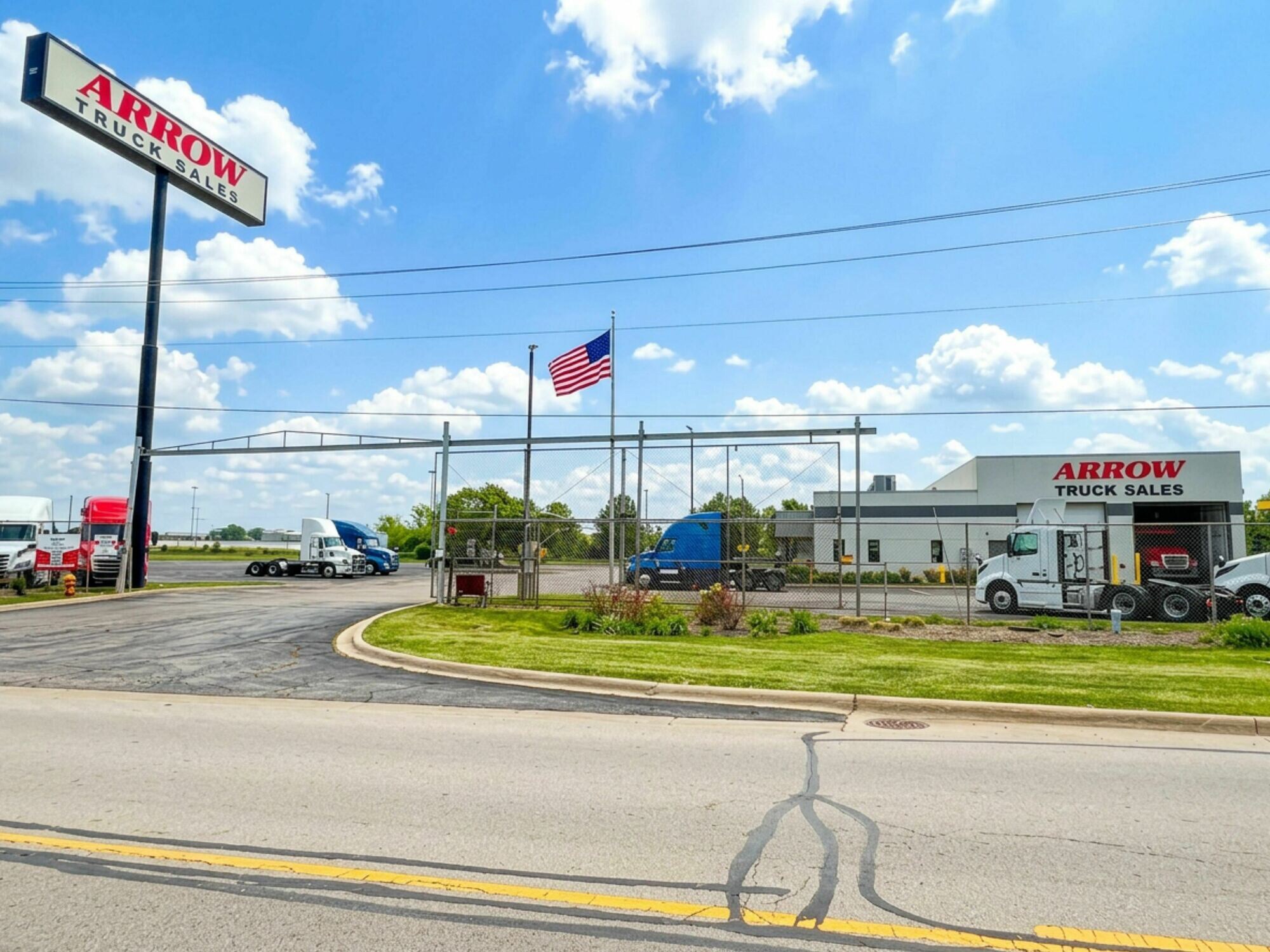 245 W South Frontage Rd, Bolingbrook, IL à vendre Photo de l’immeuble– Image 1 sur 7