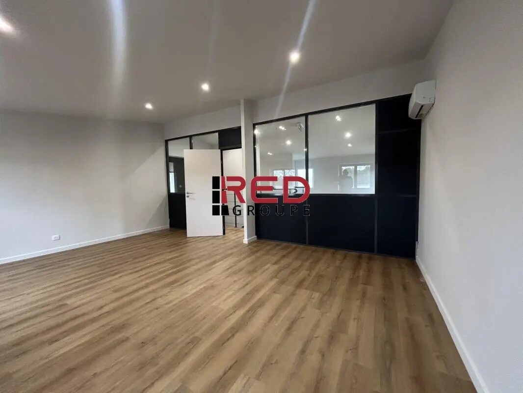 Avenue De L'Europe, Saint-Cannat à louer Photo intérieure– Image 1 sur 8