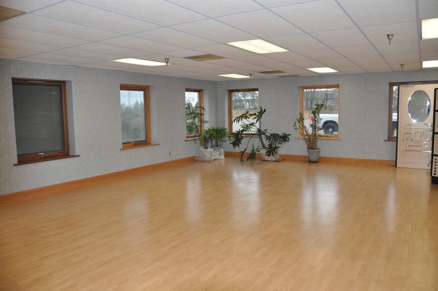 1324-1330 Edmonson Ave NE, Monticello, MN à louer - Photo intérieure – Image 3 sur 8