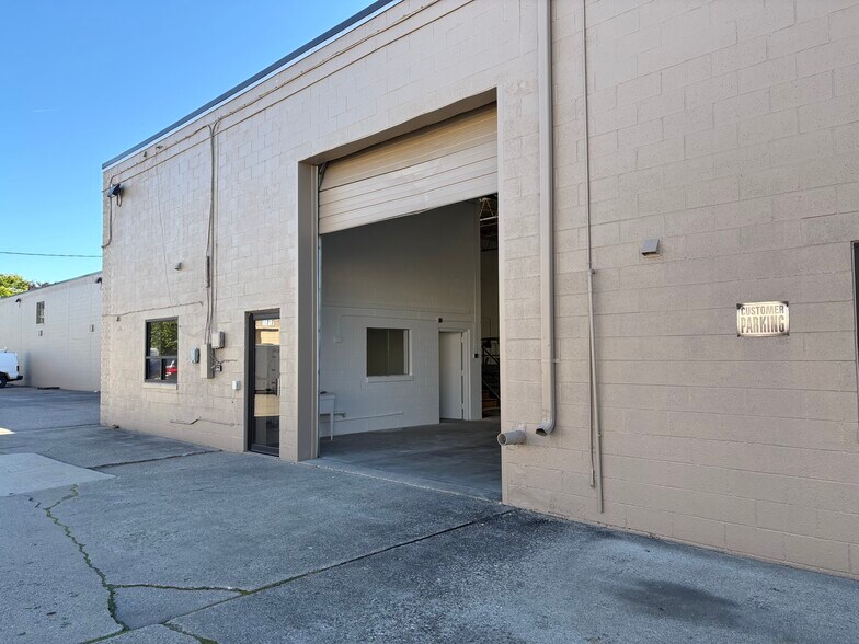 33733-33753 Groesbeck Hwy, Fraser, MI à louer - Photo de l’immeuble – Image 3 sur 8