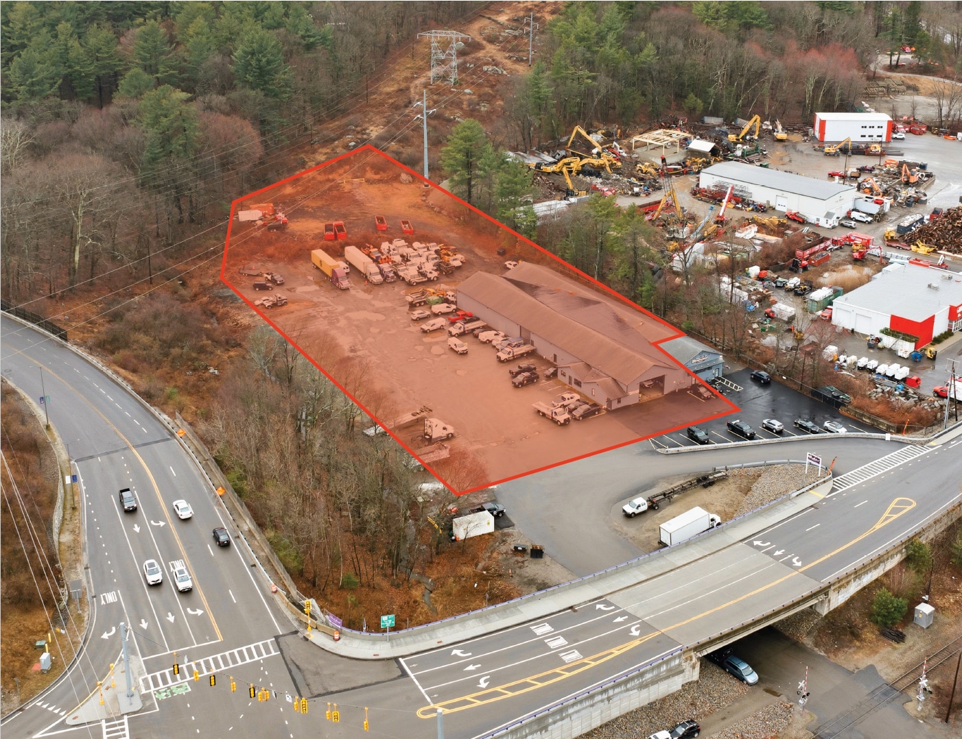 11 Mccracken Rd, Millbury, MA à louer Photo principale– Image 1 sur 7