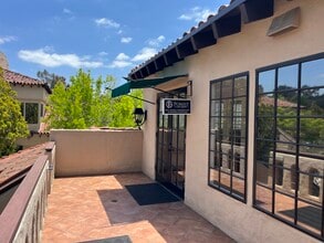 16236 San Dieguito Rd, Rancho Santa Fe, CA à louer Photo intérieure– Image 1 sur 6