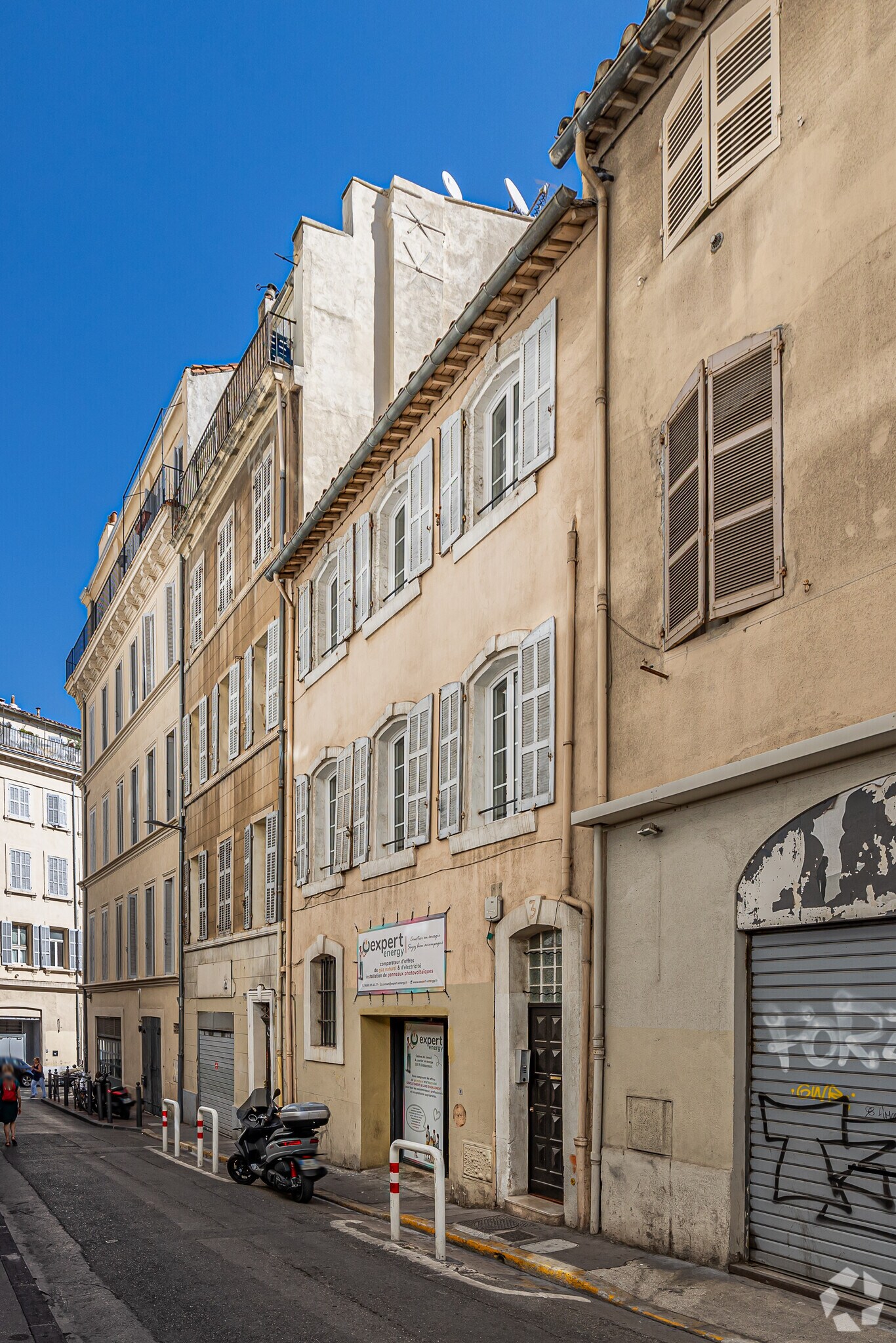 Bureau dans Marseille à louer Photo principale– Image 1 sur 2