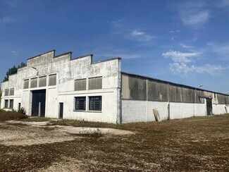 Plus de détails pour Industriel/Logistique à louer