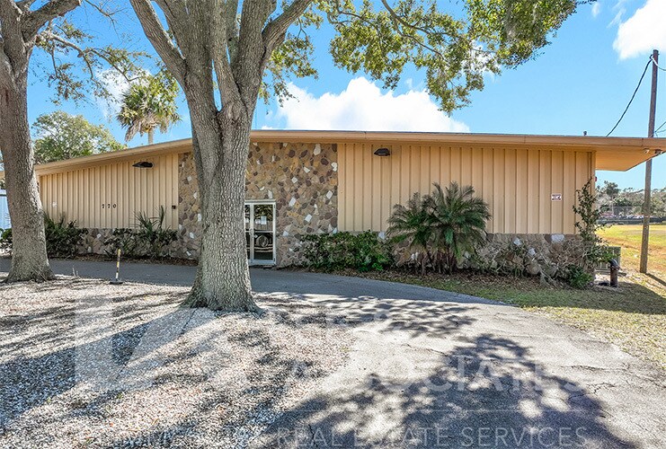 770 W Bay St, Winter Garden, FL à louer Photo principale– Image 1 sur 12