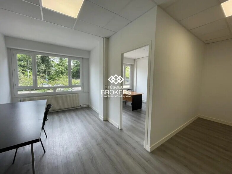 Bureau dans Lyon à louer - Photo de l’immeuble – Image 3 sur 5