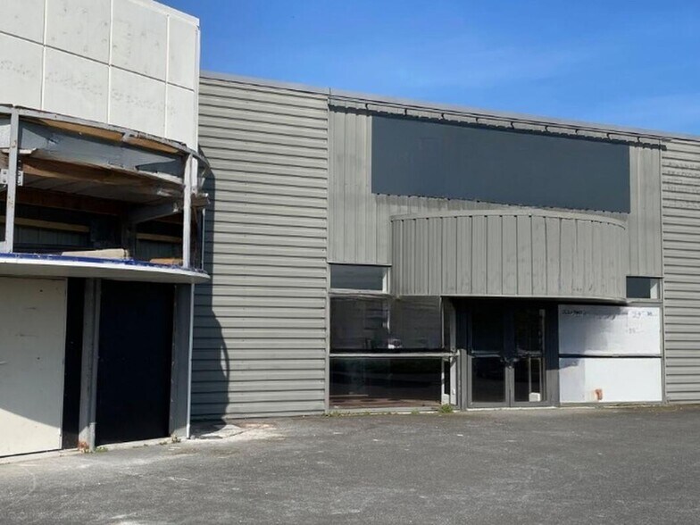 Local commercial dans Ploeren à louer - Photo de l’immeuble – Image 1 sur 7