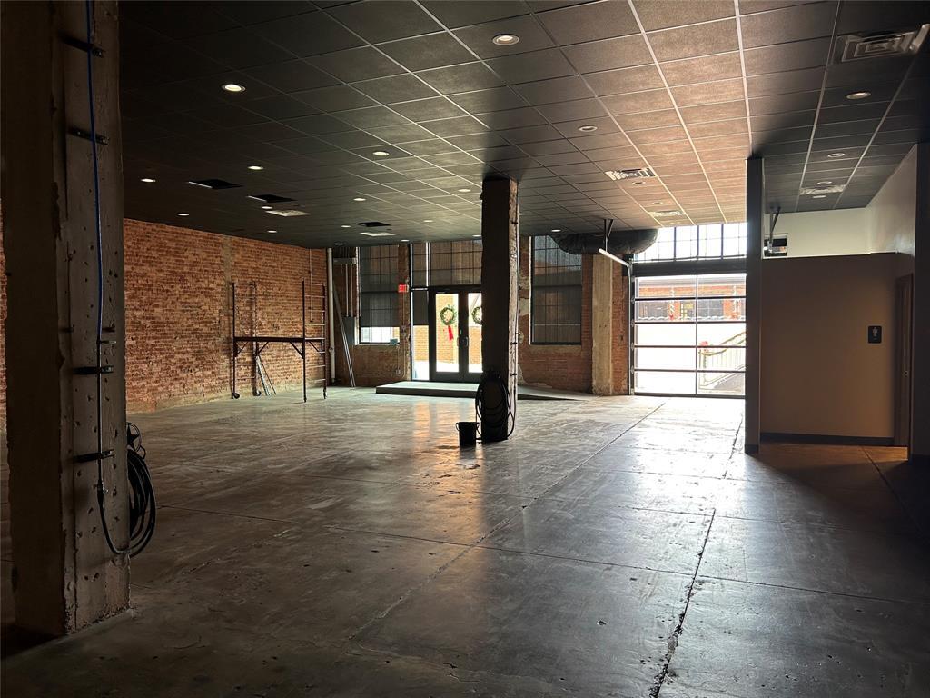 141 Oak St, Abilene, TX à vendre Photo intérieure– Image 1 sur 13