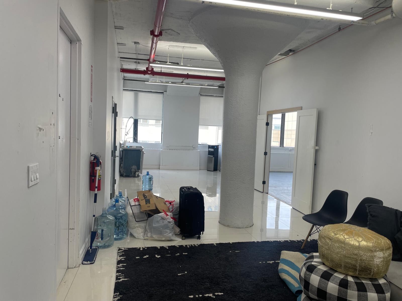 4701 Van Dam St, Long Island City, NY à louer Photo de l’immeuble– Image 1 sur 4