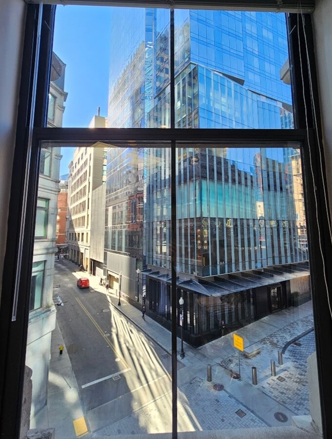 50 Franklin St, Boston, MA 02110 - Lot 301 -  - Photo intérieure - Image 2 of 2