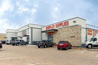 Plus de détails pour 10793 Harry Hines Blvd, Dallas, TX - Local commercial, Industriel/Logistique à louer