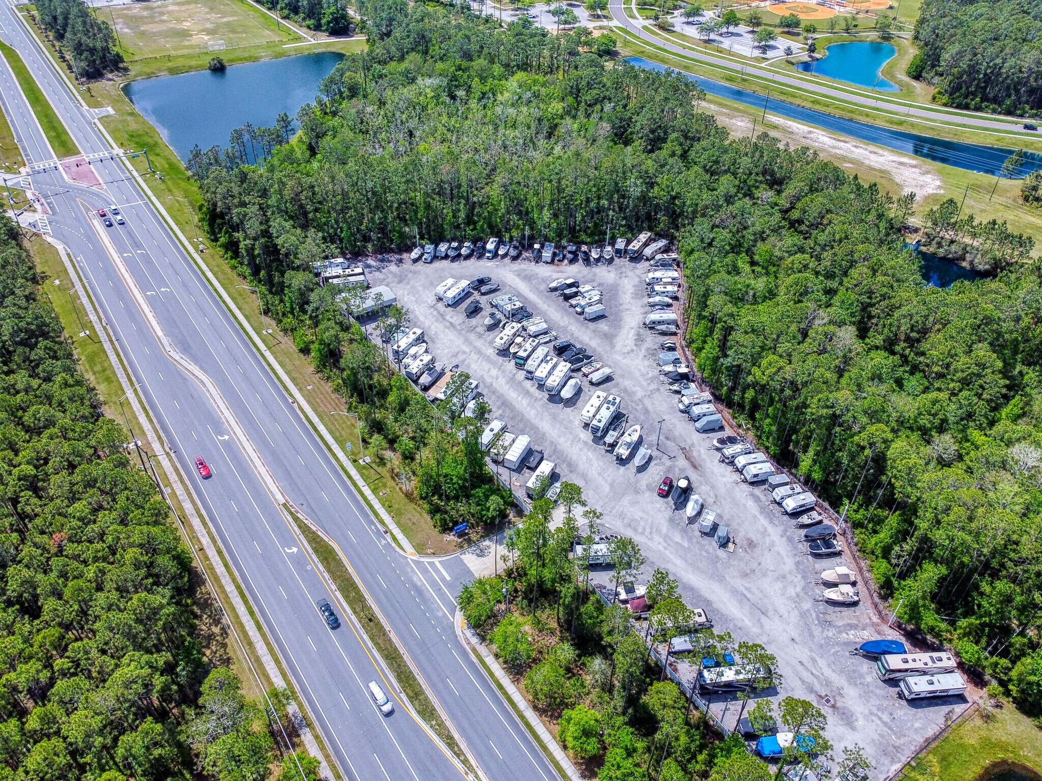 2540 Saint Johns Pky, St Johns, FL à louer Photo principale– Image 1 sur 9