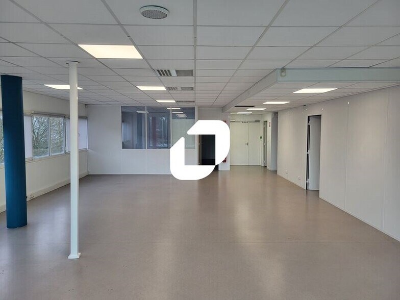 Bureau dans Mérignac à louer - Photo intérieure – Image 3 sur 8