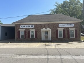 628 Charlotte St, Tappahannock, VA à louer Photo intérieure– Image 2 sur 17