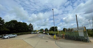 Plus de détails pour Upton Way, Northampton - Terrain à louer