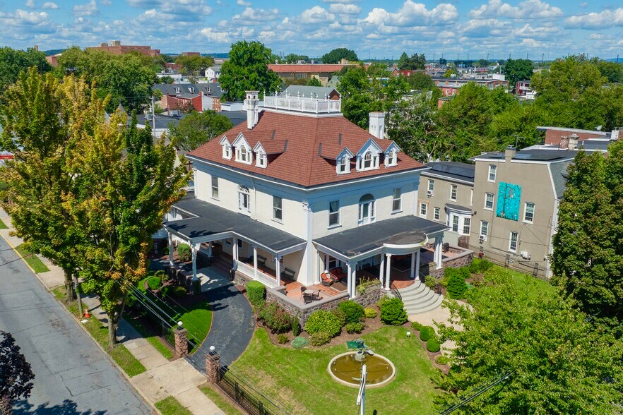 802 N Duke St, Lancaster, PA à vendre - Photo de l’immeuble – Image 2 sur 37
