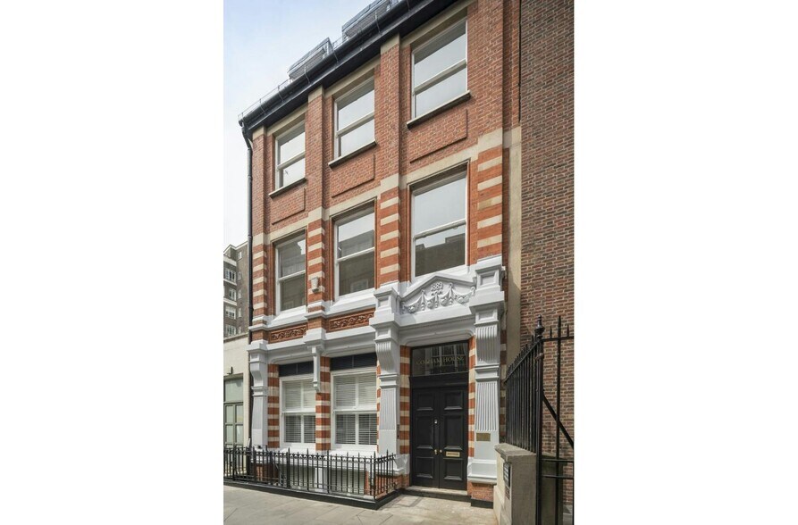 9 Warwick Ct, Londres à louer - Photo de l’immeuble – Image 2 sur 14