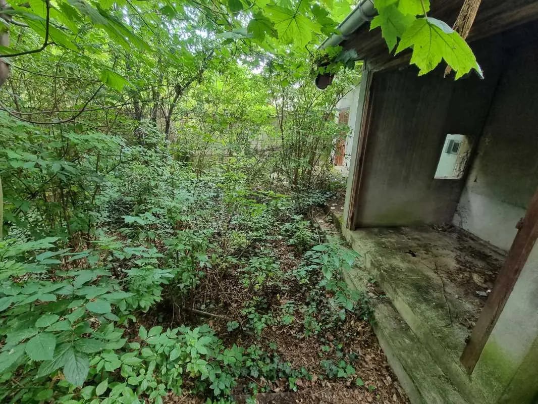 Local commercial dans Clamart à louer Photo de l’immeuble– Image 1 sur 2