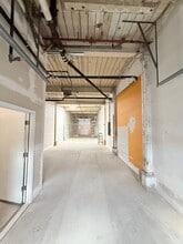 61 Endicott St, Norwood, MA à louer Photo intérieure– Image 2 sur 3