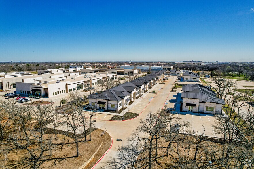 545 S Kimball Ave, Southlake, TX à louer - Photo de l’immeuble – Image 1 sur 8