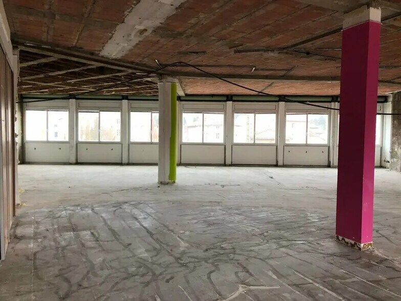Bureau dans Villefranche-sur-Saône à vendre - Photo intérieure – Image 3 sur 4