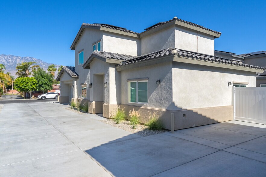 33912 Whispering Palms Trail, Cathedral City, CA à vendre - Photo de l’immeuble – Image 3 sur 35