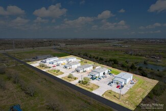 Plus de détails pour 950-1050 N Pine Rd, Texas City, TX - Local d'activités, Industriel/Logistique à louer