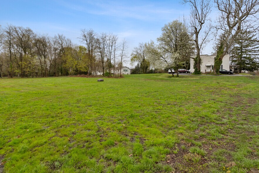 51 Crosswicks Chesterfield Rd, Chesterfield, NJ à vendre - Photo de l’immeuble – Image 2 sur 33