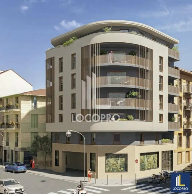 Plus de détails pour Local commercial à vendre