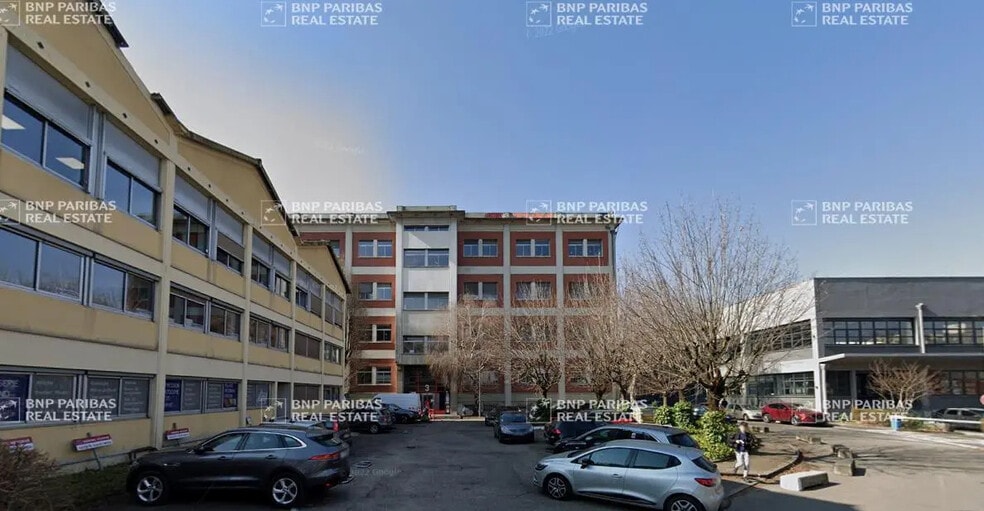 24 Avenue Joannès Masset, Lyon à louer - Photo de l’immeuble – Image 2 sur 11