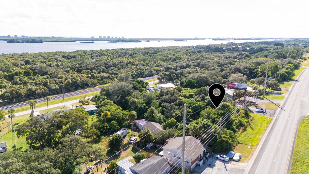 4022 N US Highway 1, Fort Pierce, FL à vendre - Aérien – Image 2 sur 11