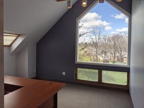 1401 Stone Rd, Rochester, NY à louer Photo intérieure– Image 1 sur 6