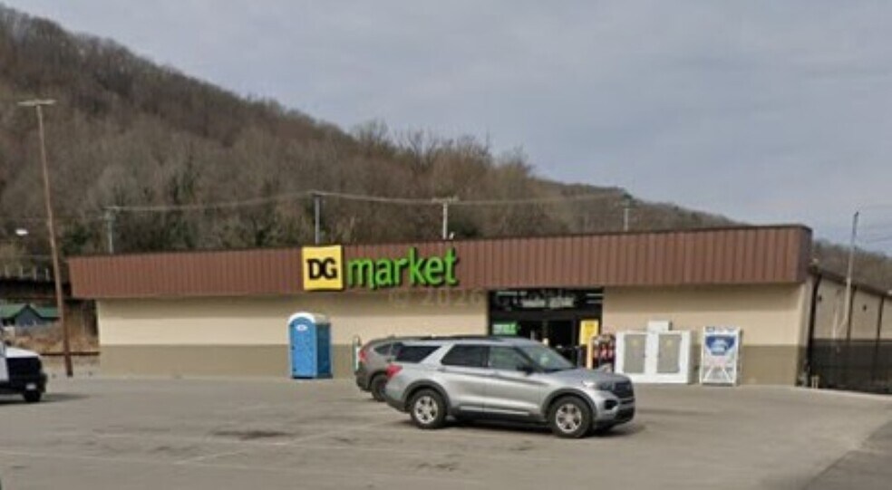 108 Creek St, Rocky Top, TN à vendre - Photo de l’immeuble – Image 2 sur 2