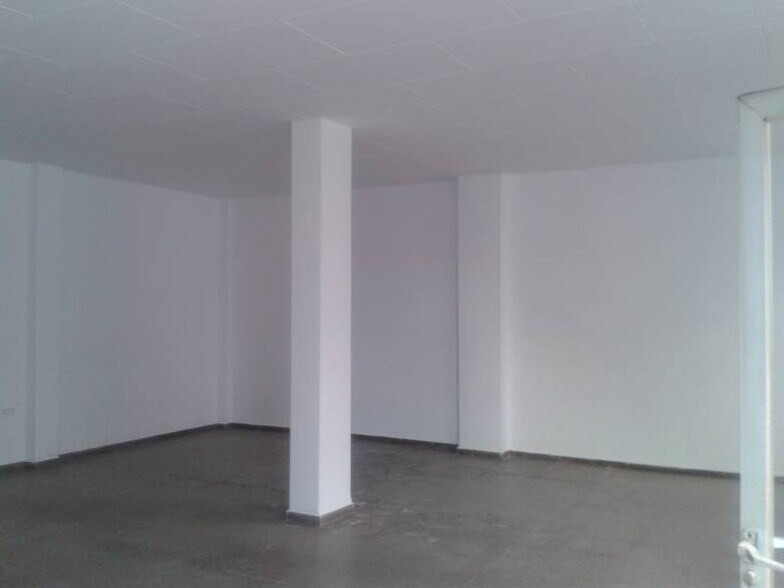 Local commercial dans Ontinyent, Valencia à vendre - Photo de l’immeuble – Image 2 sur 4