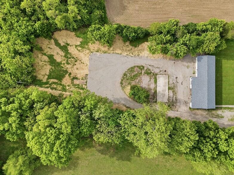 2996 Millville Shandon Rd, Hamilton, OH à vendre - Photo de l’immeuble – Image 1 sur 86