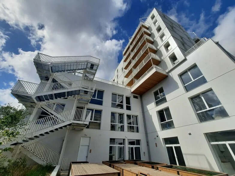 Bureau dans Rouen à louer - Photo de l’immeuble – Image 2 sur 5