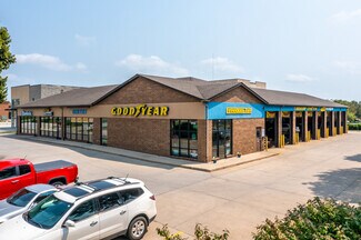 Plus de détails pour 408-412 8th St SW, Altoona, IA - Local commercial à louer