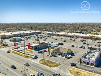 Plus de détails pour Plaza West Shopping Center – Local commercial à vendre, Wichita, KS