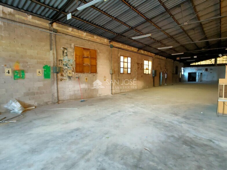 Industriel/Logistique dans Aspe à louer - Photo intérieure – Image 3 sur 12