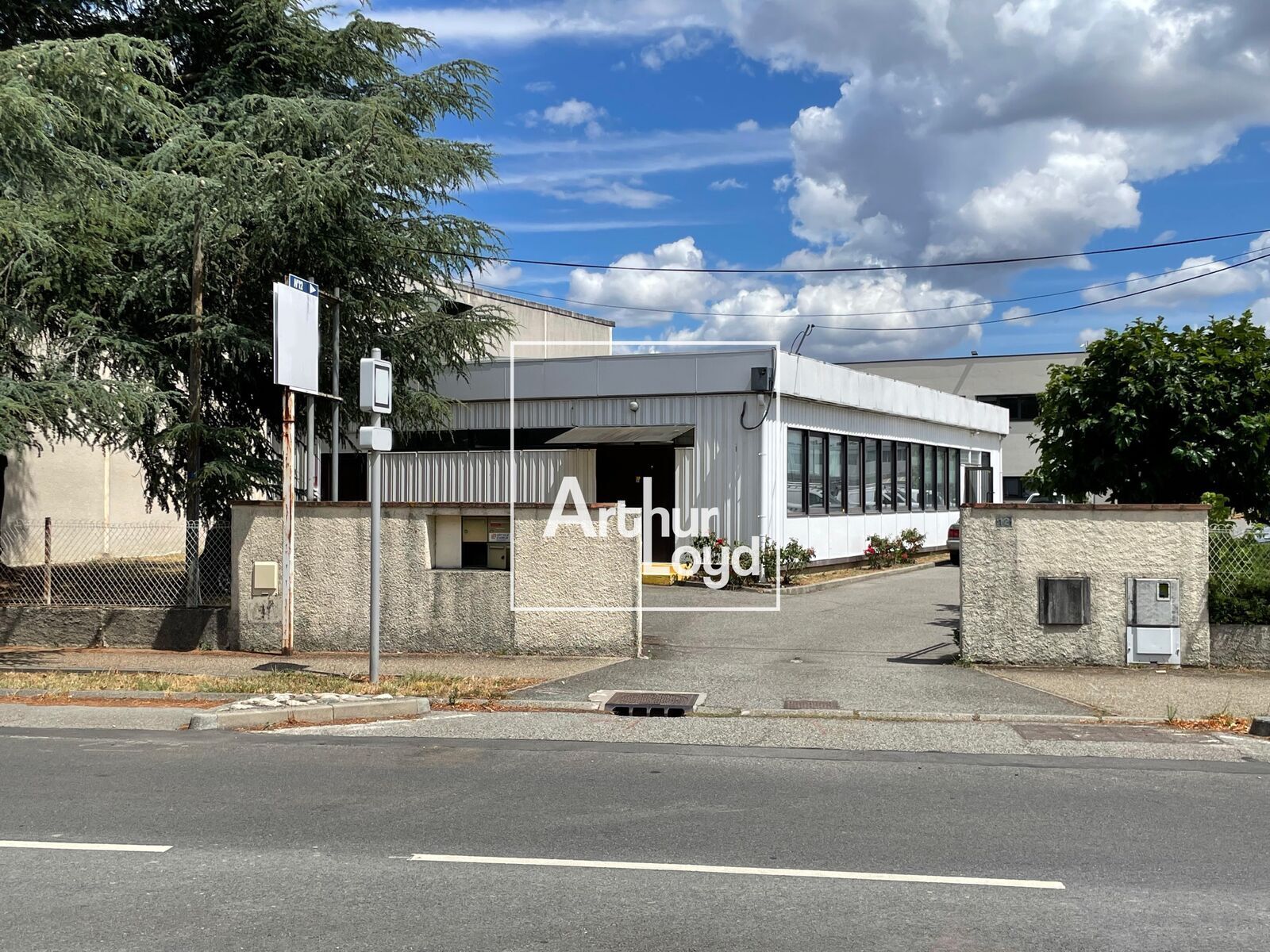 12 Avenue Clément Ader, Colomiers à louer Photo de l’immeuble– Image 1 sur 13