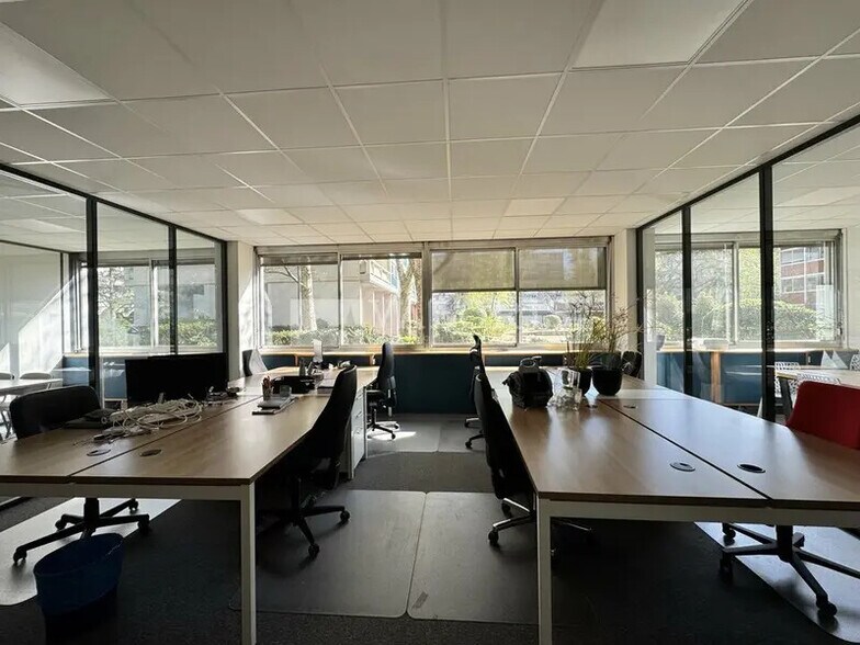 Bureau dans Villeurbanne à louer - Photo intérieure – Image 2 sur 4