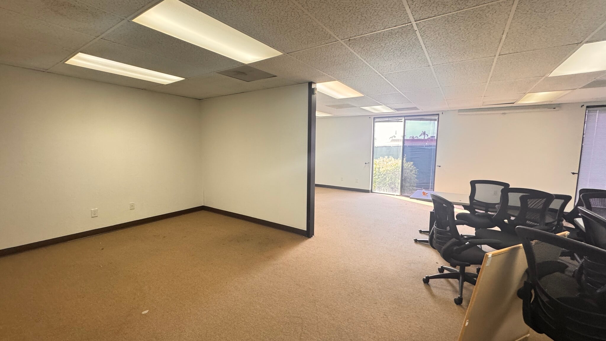 435 W Orange Show Ln, San Bernardino, CA à louer Photo de l’immeuble– Image 1 sur 4