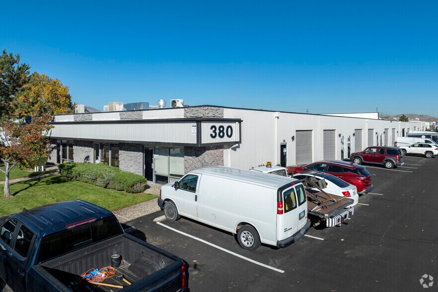 380 Freeport Blvd, Sparks, NV à vendre - Photo principale – Image 1 sur 13