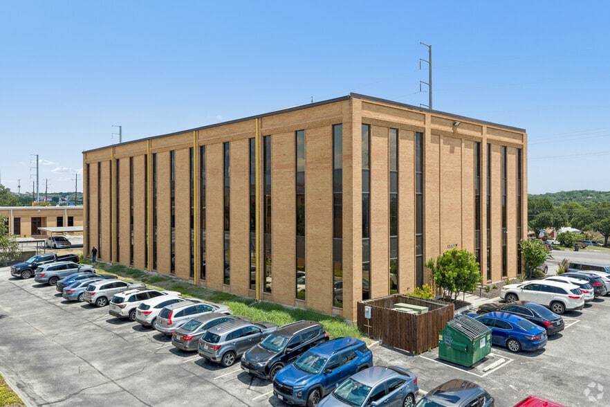 5805 Callaghan Rd, San Antonio, TX à louer - Photo intérieure – Image 3 sur 11