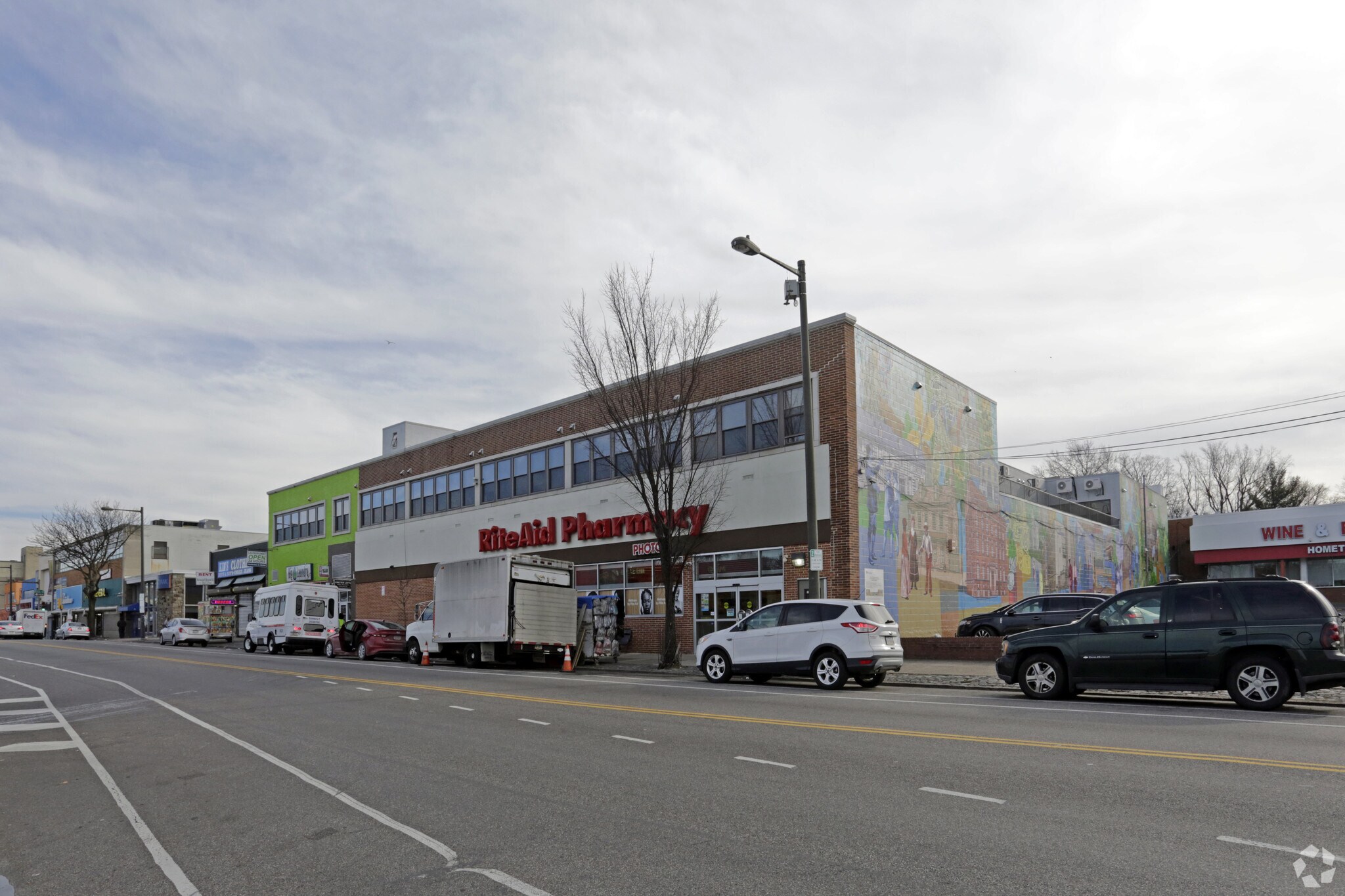 162-164 W Chelten Ave, Philadelphia, PA à louer Photo principale– Image 1 sur 7