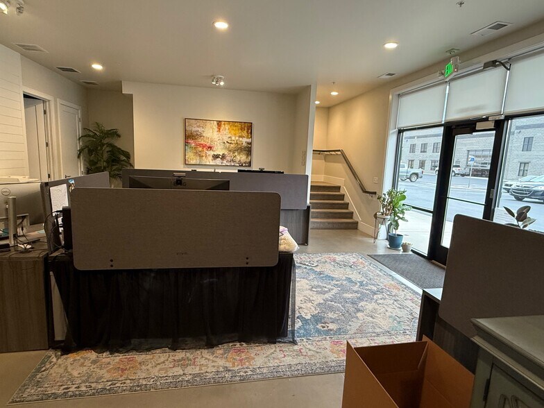 564 W 700 S, Pleasant Grove, UT à louer - Photo de l’immeuble – Image 3 sur 15