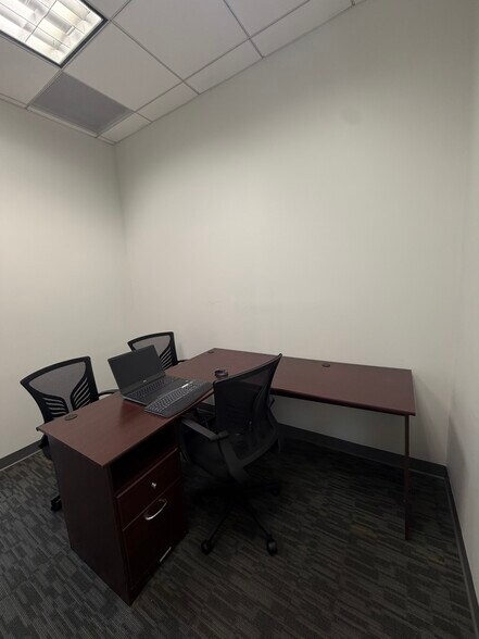 1600 Ponce De Leon Blvd, Coral Gables, FL à louer - Photo de l’immeuble – Image 3 sur 27