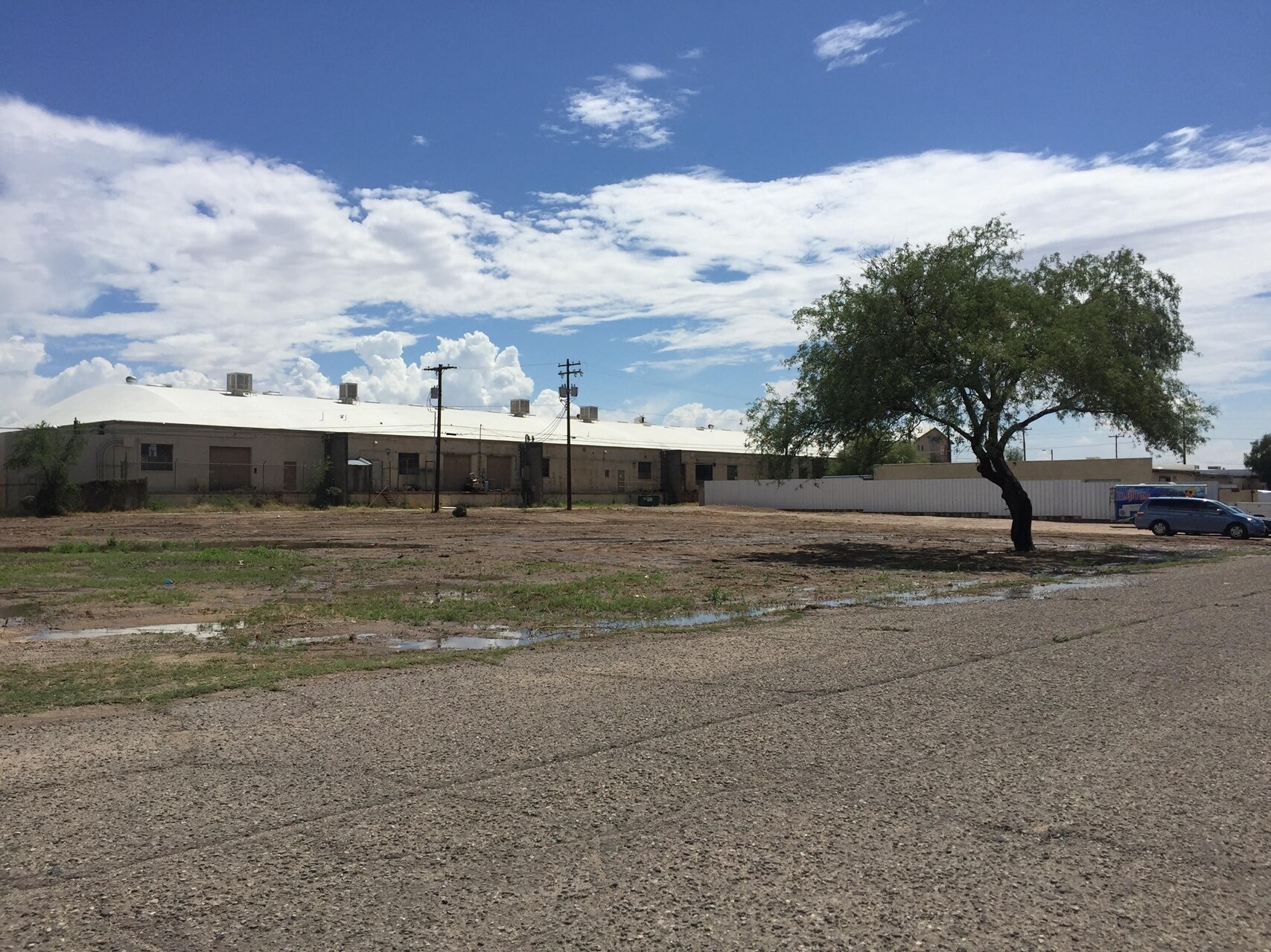 3202-3162 E Columbia St, Tucson, AZ à louer Photo principale– Image 1 sur 6