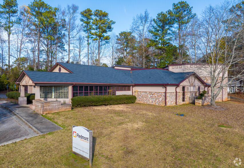 211 Millard Farmer Ind Blvd, Newnan, GA à vendre - Photo de l’immeuble – Image 2 sur 26
