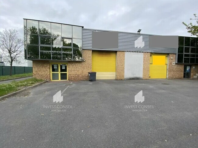 Plus de détails pour 1 Rue Gustave Eiffel, Le Plessis-Bouchard - Local d'activités à louer